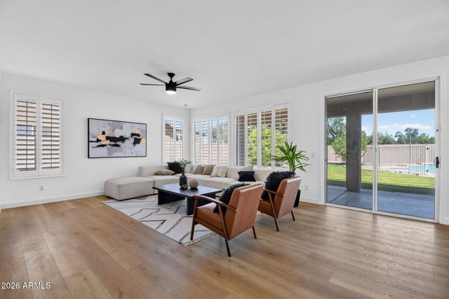 2380 W MEGAN Street, Chandler, AZ 85224