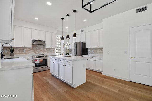 2380 W MEGAN Street, Chandler, AZ 85224