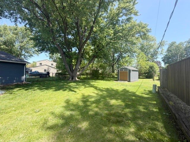 2016 Midhurst Court, Joliet, IL 60435