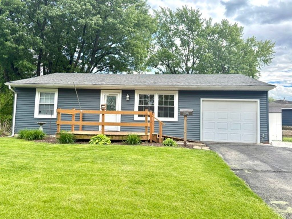 2016 Midhurst Court, Joliet, IL 60435