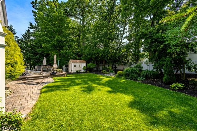 18 Hartlander St, East Brunswick Twp., NJ 08816