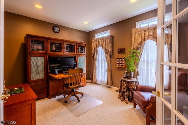 18 Hartlander St, East Brunswick Twp., NJ 08816