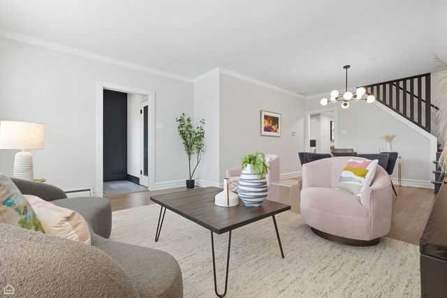 2626 N 78th Avenue, Elmwood Park, IL 60707