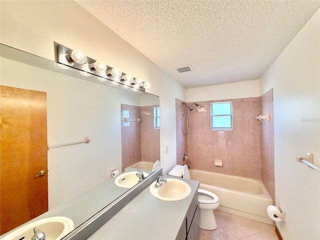 17469 SW 35TH AVENUE ROAD, Ocala, FL 34473