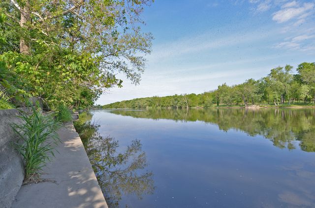 003 N 4201st Road, Sheridan, IL 60551