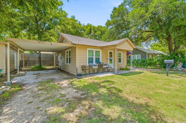 328 S Race Street, Stephenville, TX 76401