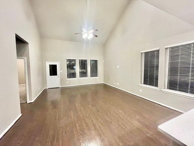 2307 Sweet Bay Drive, Texas City, TX 77539