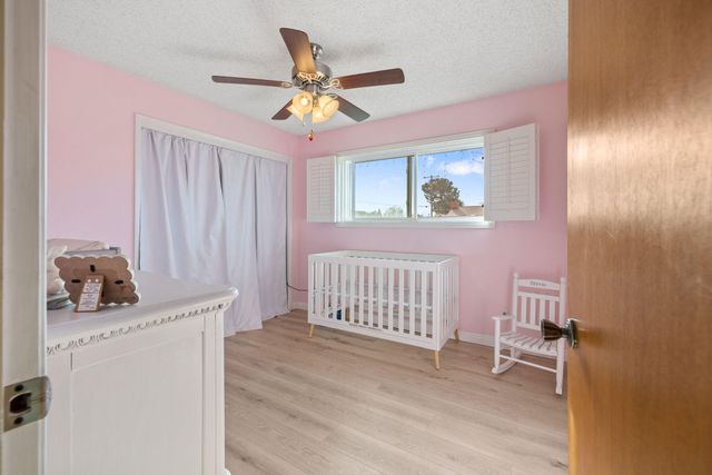 509 S Orange Avenue, Exeter, CA 93221