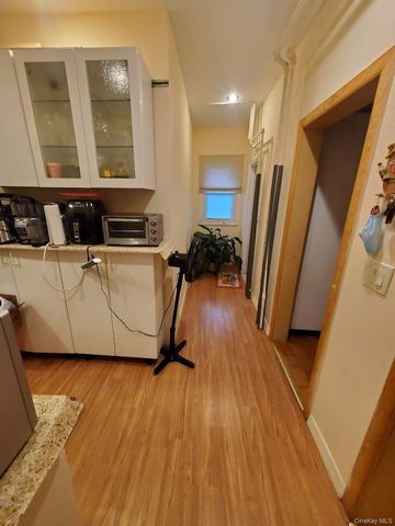 83 Kraemer Street 1, Hicksville, NY 11801