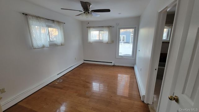 83 Kraemer Street 1, Hicksville, NY 11801