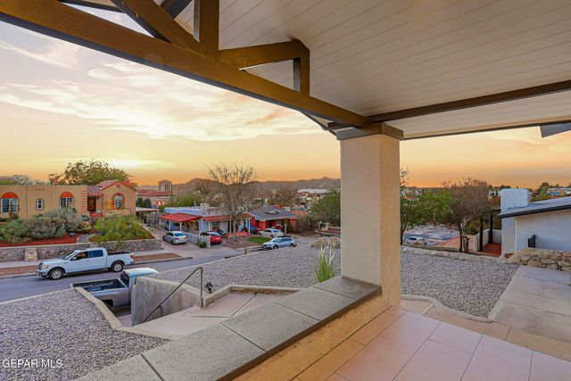 2110 N Kansas Street, El Paso, TX 79902