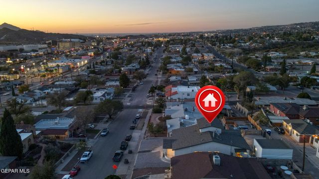 2110 N Kansas Street, El Paso, TX 79902