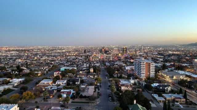 2110 N Kansas Street, El Paso, TX 79902