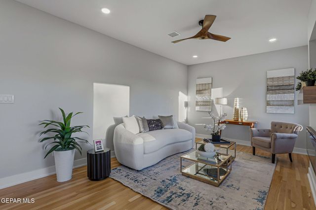 2110 N Kansas Street, El Paso, TX 79902