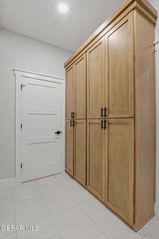 2110 N Kansas Street, El Paso, TX 79902