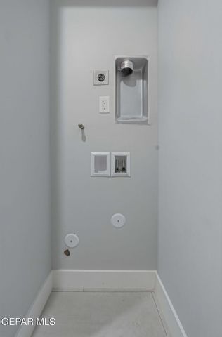 2110 N Kansas Street, El Paso, TX 79902