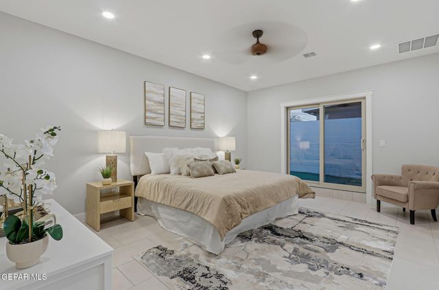 2110 N Kansas Street, El Paso, TX 79902