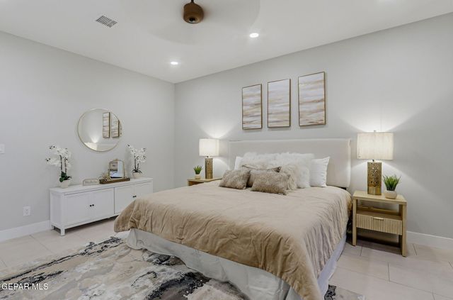 2110 N Kansas Street, El Paso, TX 79902