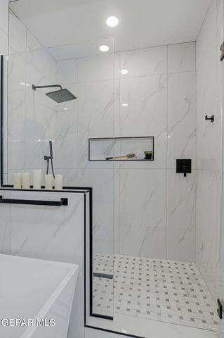 2110 N Kansas Street, El Paso, TX 79902