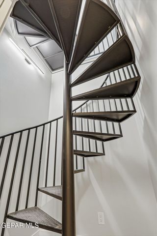 2110 N Kansas Street, El Paso, TX 79902