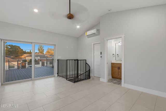 2110 N Kansas Street, El Paso, TX 79902