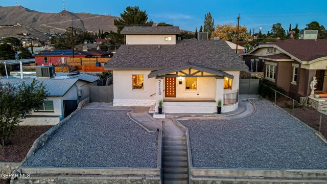 2110 N Kansas Street, El Paso, TX 79902