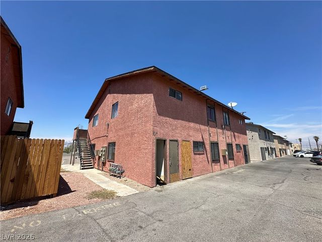 2305 Exeter Drive, Las Vegas, NV 89156