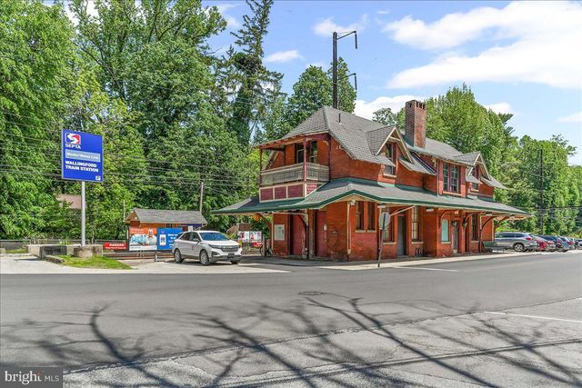 31 GREEN VALLEY RD, Wallingford, PA 19086