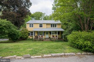31 GREEN VALLEY RD, Wallingford, PA 19086