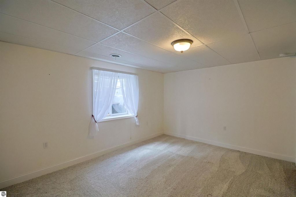 Image 19 of property listing at 2730 Eland Court, Mt Pleasant, MI 48858