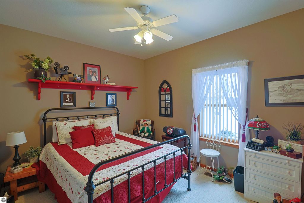 Image 9 of property listing at 2730 Eland Court, Mt Pleasant, MI 48858