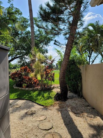 8117 Pelican Harbour Drive, Lake Worth, FL 33467