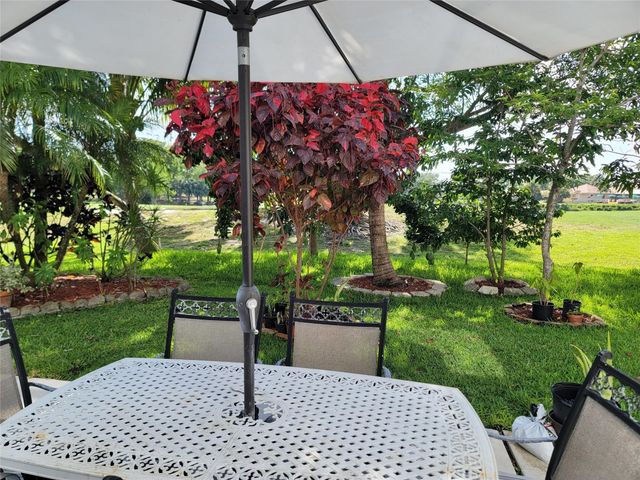 8117 Pelican Harbour Drive, Lake Worth, FL 33467