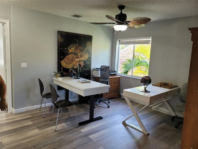 8117 Pelican Harbour Drive, Lake Worth, FL 33467