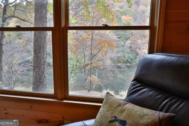 178 Novena Court, Ellijay, GA 30540