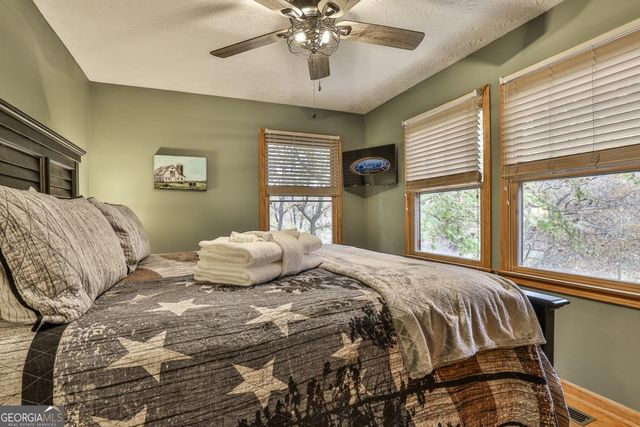 178 Novena Court, Ellijay, GA 30540