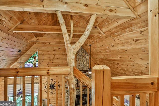 178 Novena Court, Ellijay, GA 30540