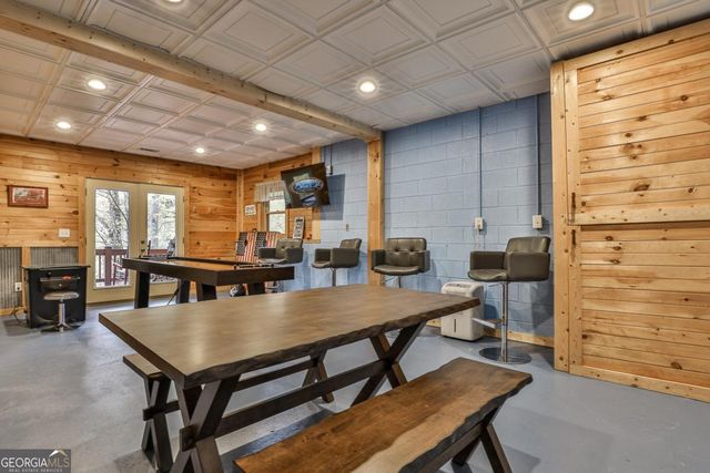 178 Novena Court, Ellijay, GA 30540