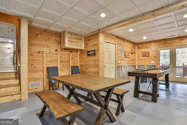 178 Novena Court, Ellijay, GA 30540