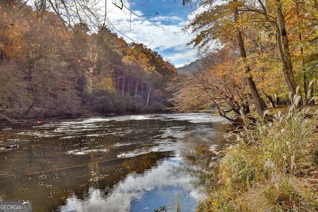 178 Novena Court, Ellijay, GA 30540