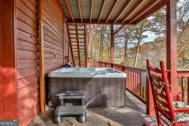 178 Novena Court, Ellijay, GA 30540