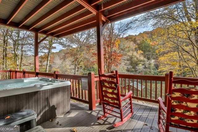 178 Novena Court, Ellijay, GA 30540