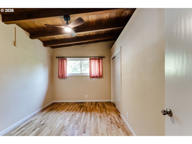 3046 Bailey Ln, Eugene, OR 97401