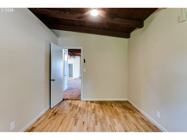3046 Bailey Ln, Eugene, OR 97401