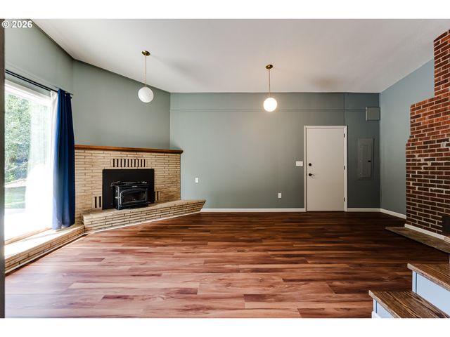 3046 Bailey Ln, Eugene, OR 97401