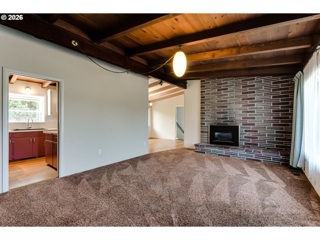 3046 Bailey Ln, Eugene, OR 97401