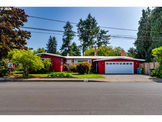 3046 Bailey Ln, Eugene, OR 97401