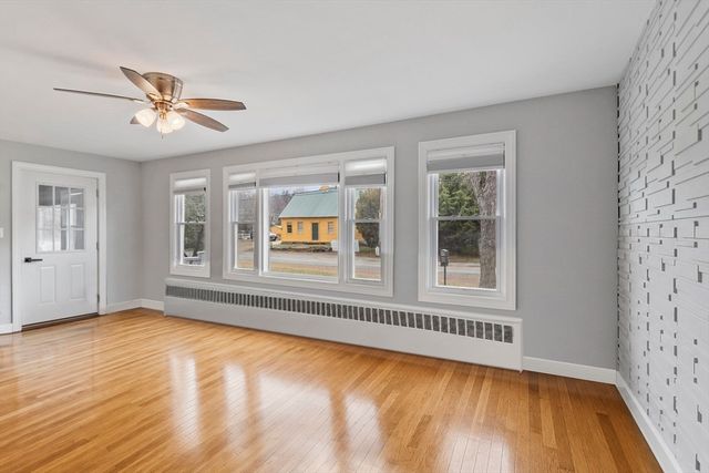 184 Fitchburg Rd, Townsend, MA 01469