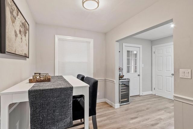 184 Fitchburg Rd, Townsend, MA 01469