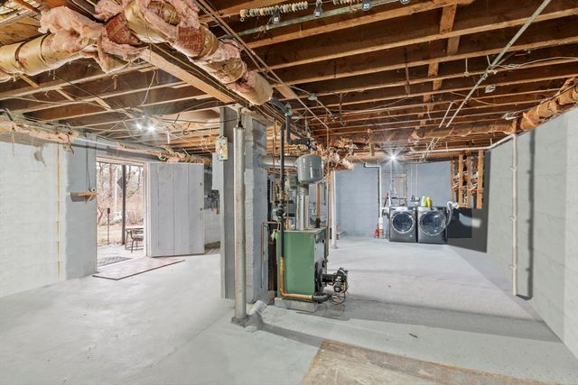184 Fitchburg Rd, Townsend, MA 01469